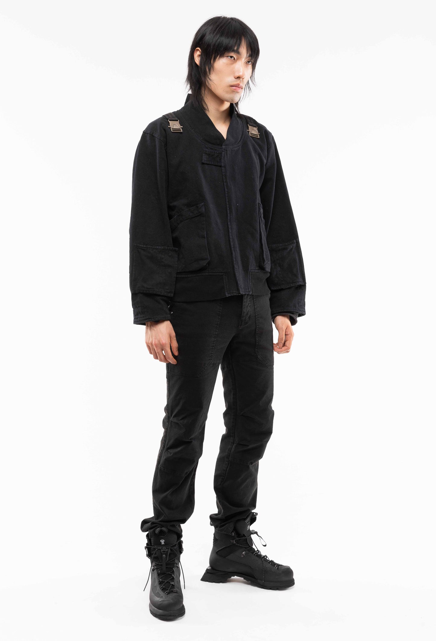 CHEN(G) - Black Military Pants
Doc Martens - Classic Black Laced Boots