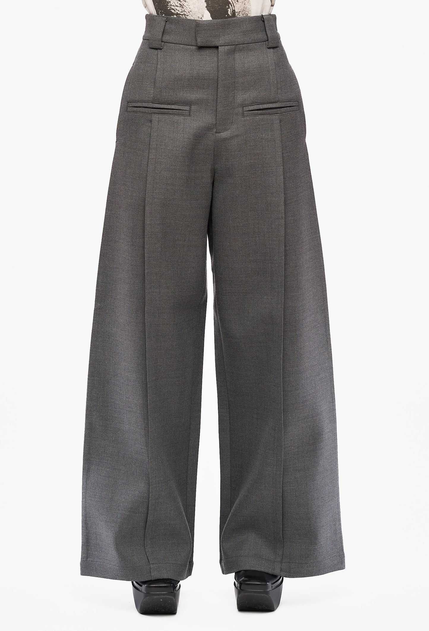 Grey Hand In Front Pocket Pant 01