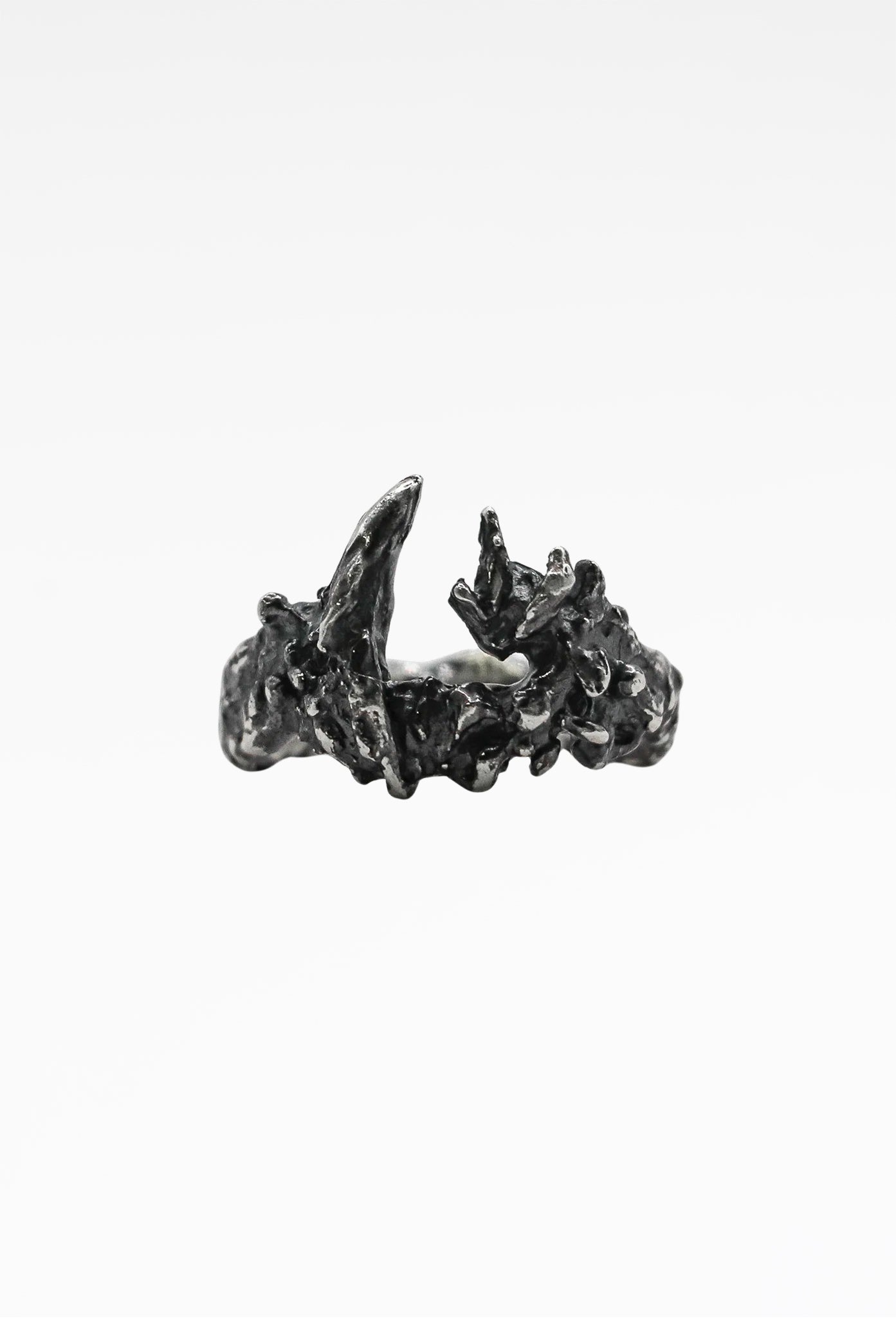 Tusk Ring