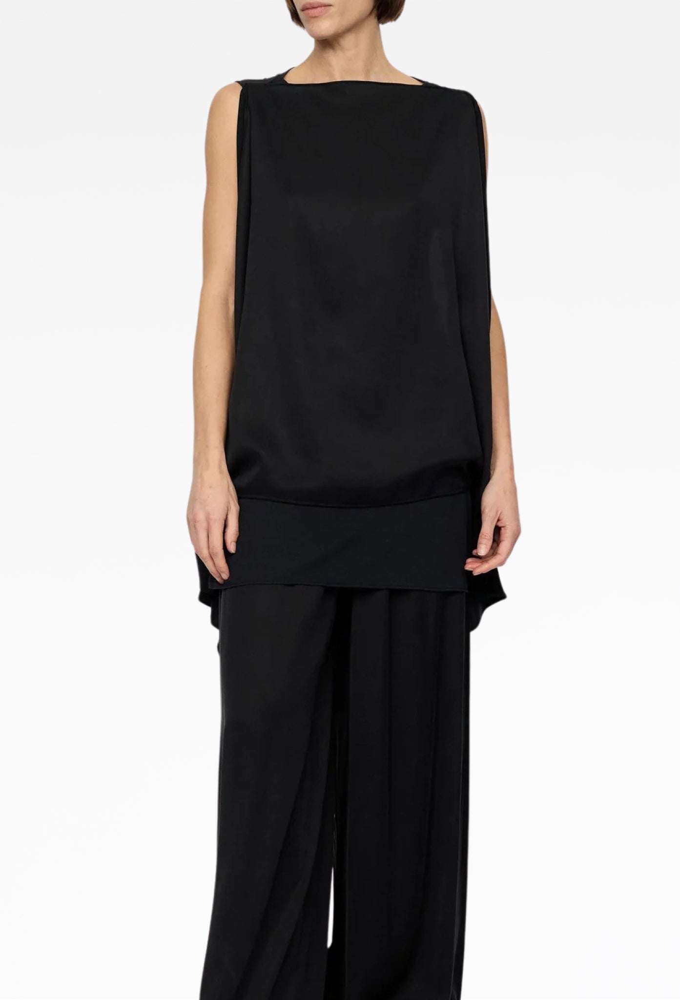 Obsidian Ikra Top