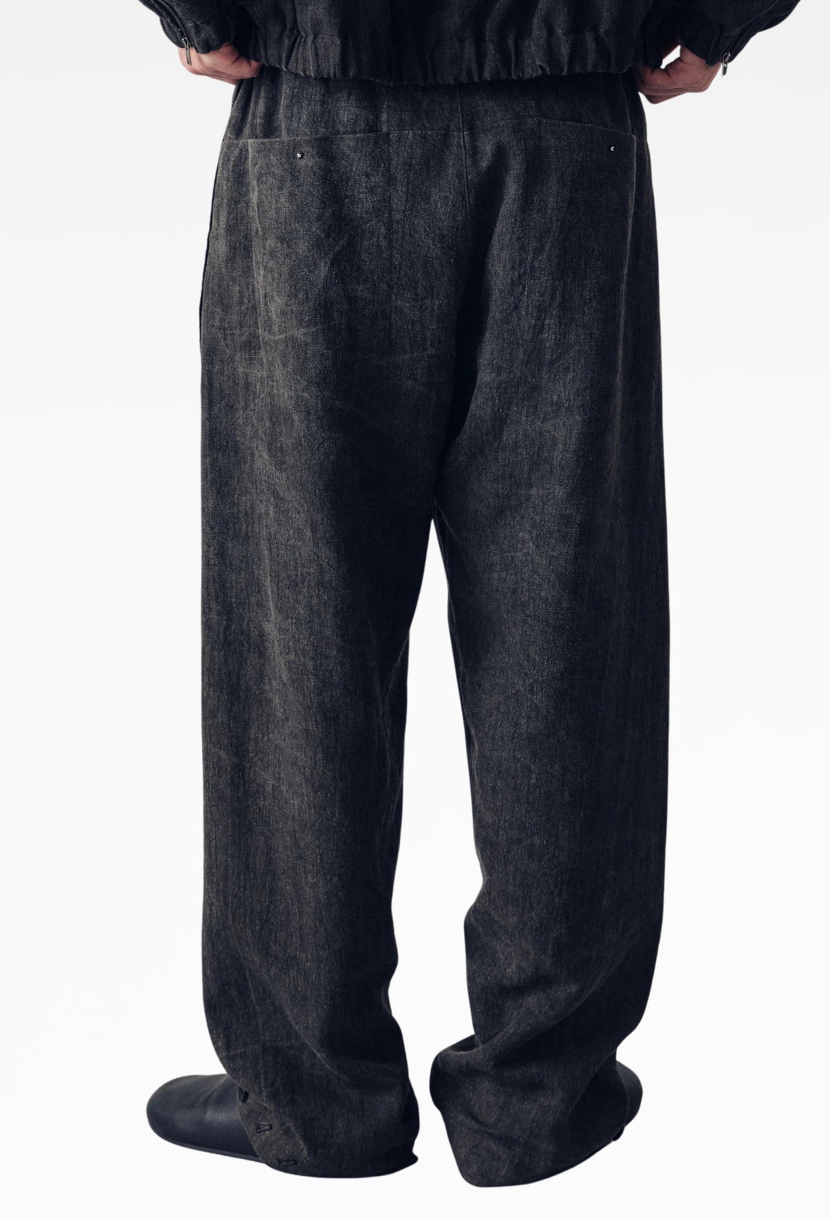 Sumi-Dyed Linen Cohen Relaxed Trousers