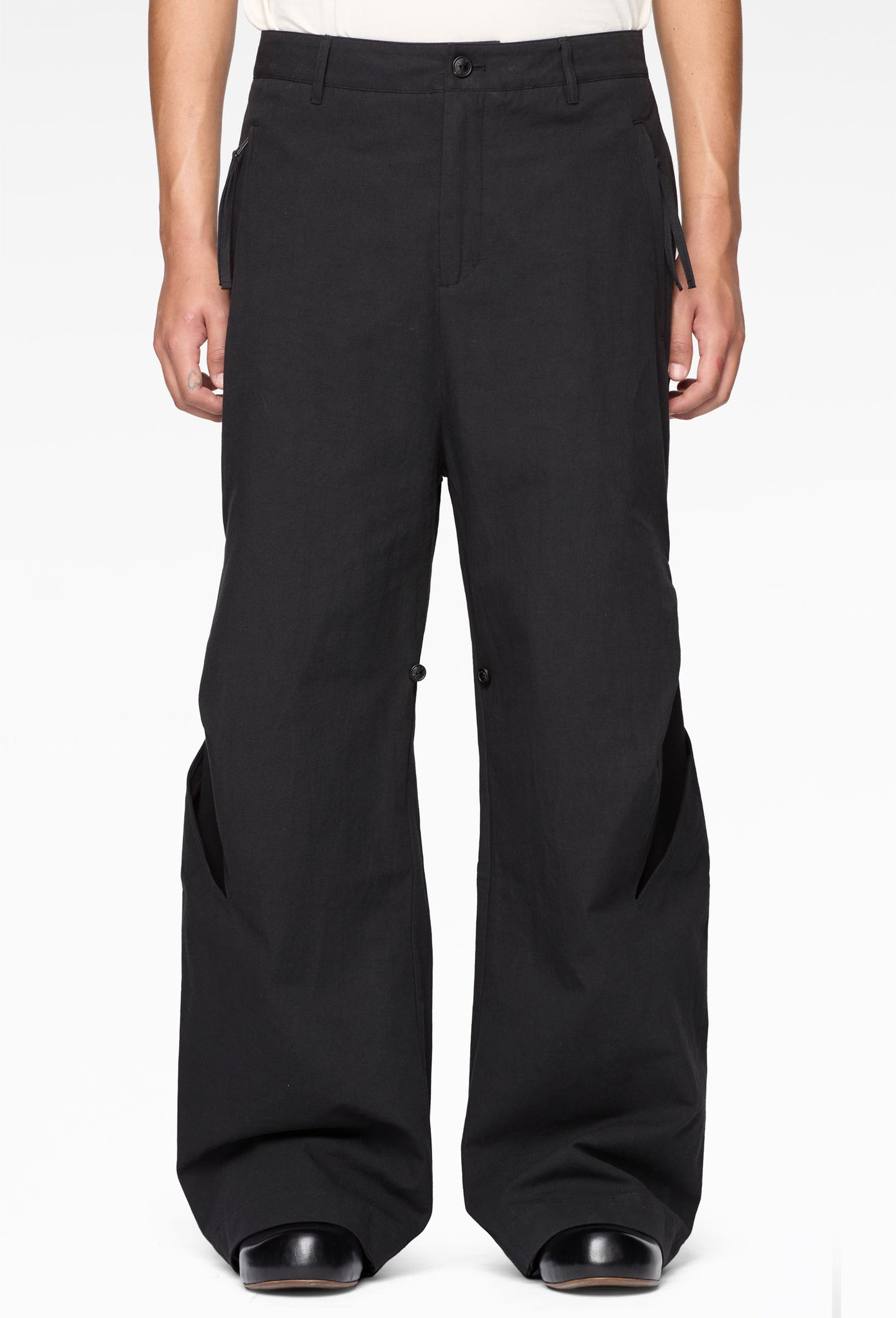 Pleats Pants