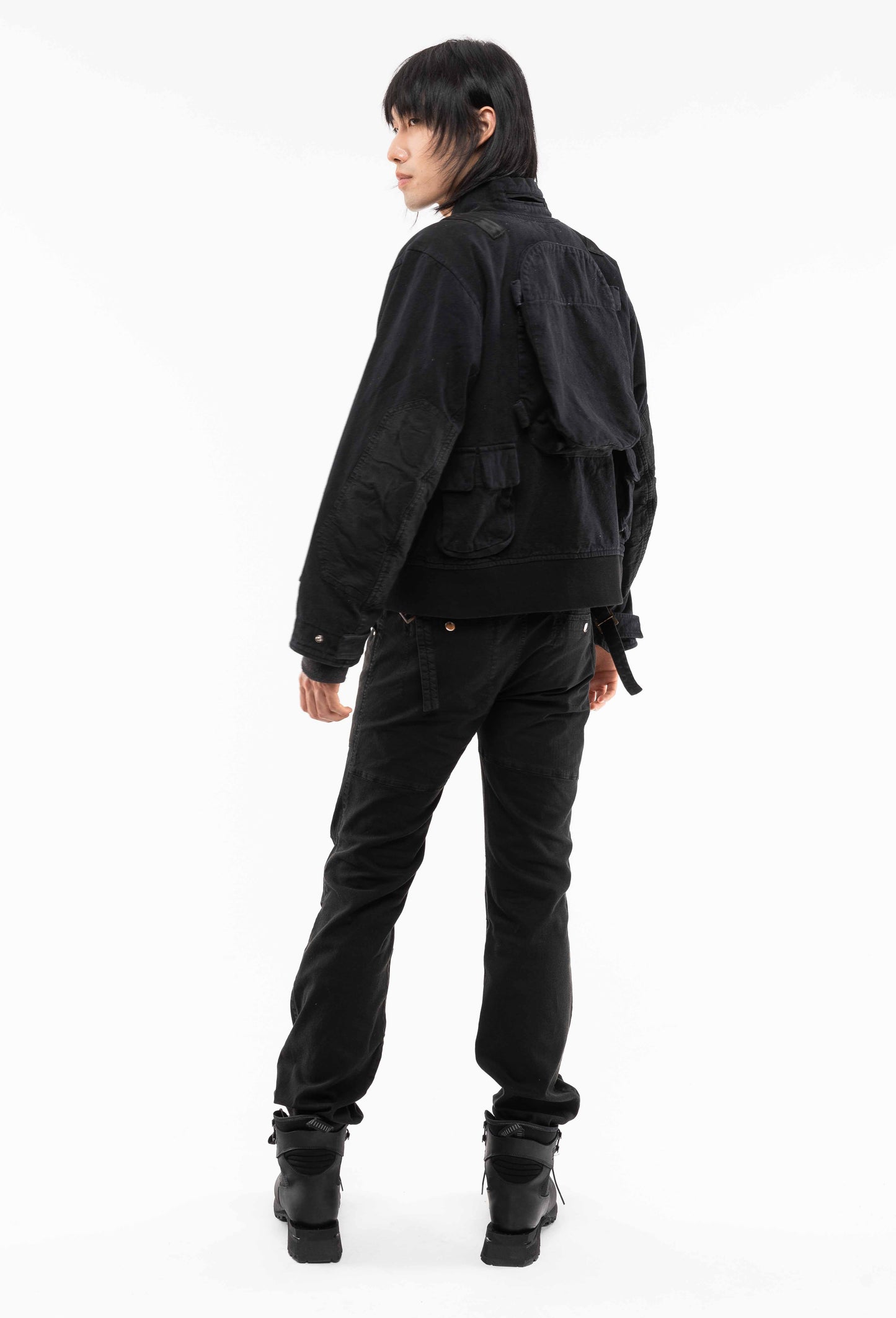 chen g - black military bomber