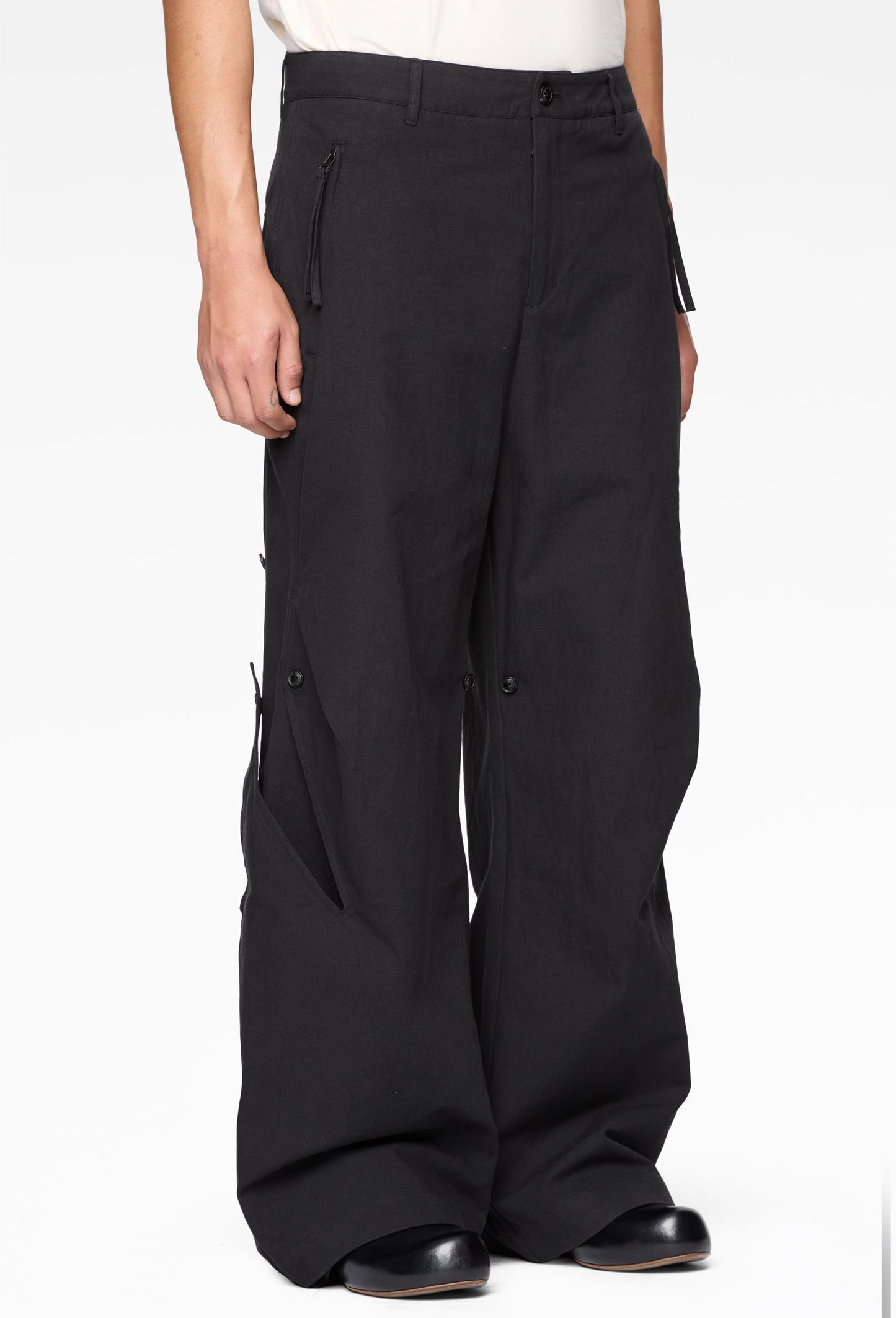 Pleats Pants