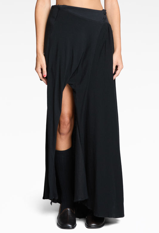 Adoya Black Skirt (Komune Exclusive)