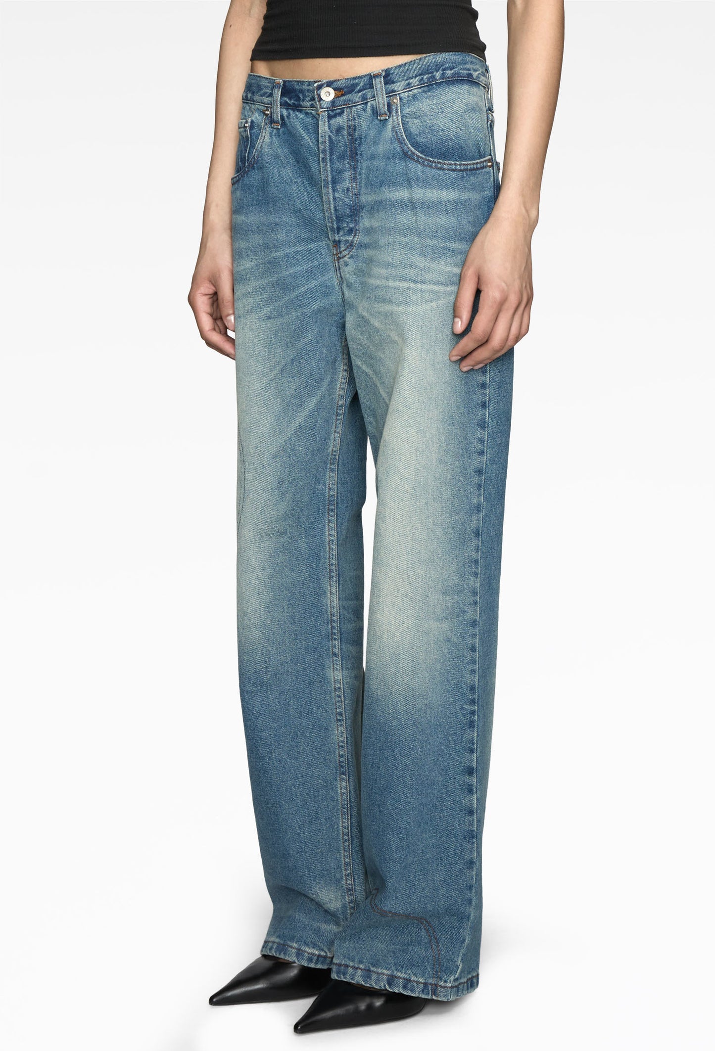 Aged Light Blue V01s Denim