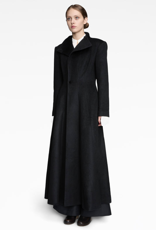 Black Attente Coat