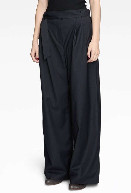 Black Belted Pleats Trousers