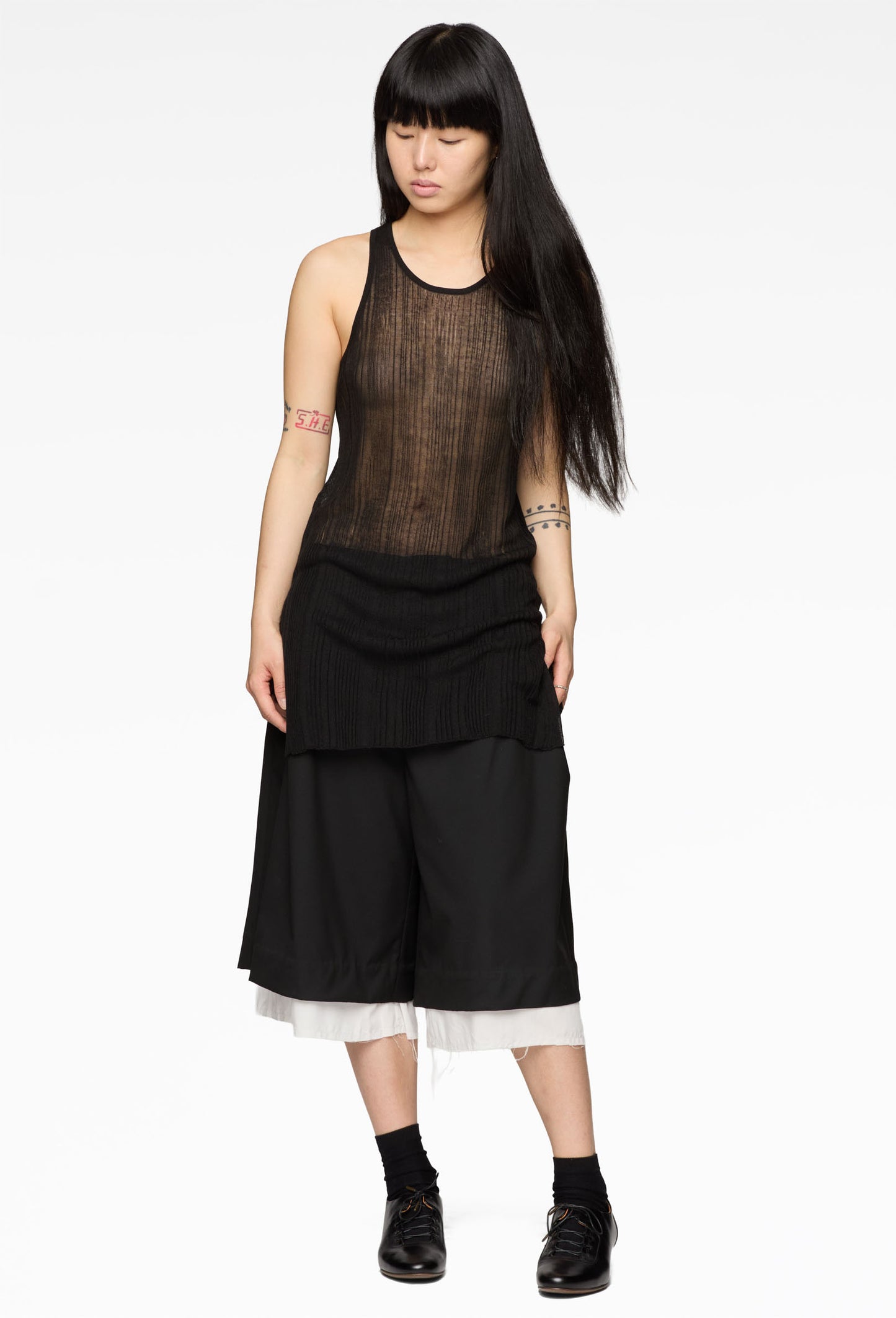 Black Knit Slim Vest