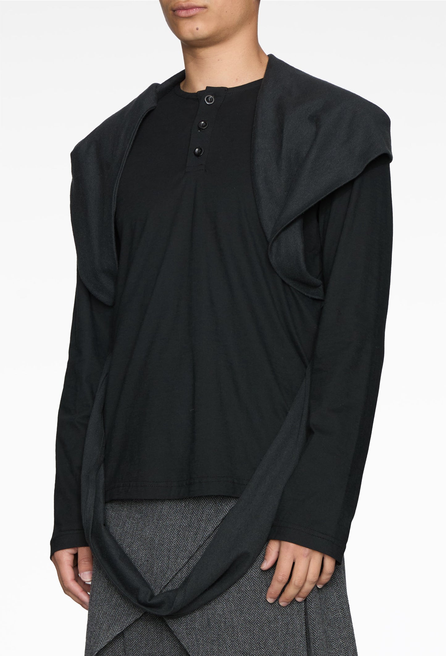 Black Lifted Henley