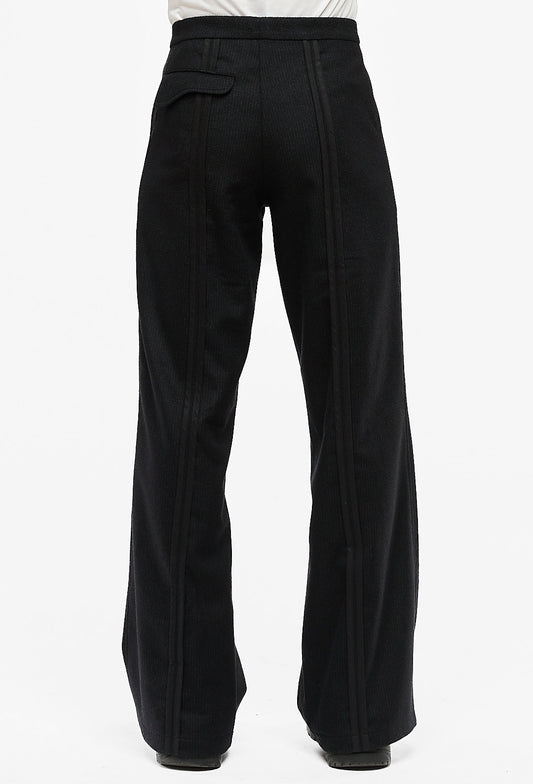 Black Middle Part Pants