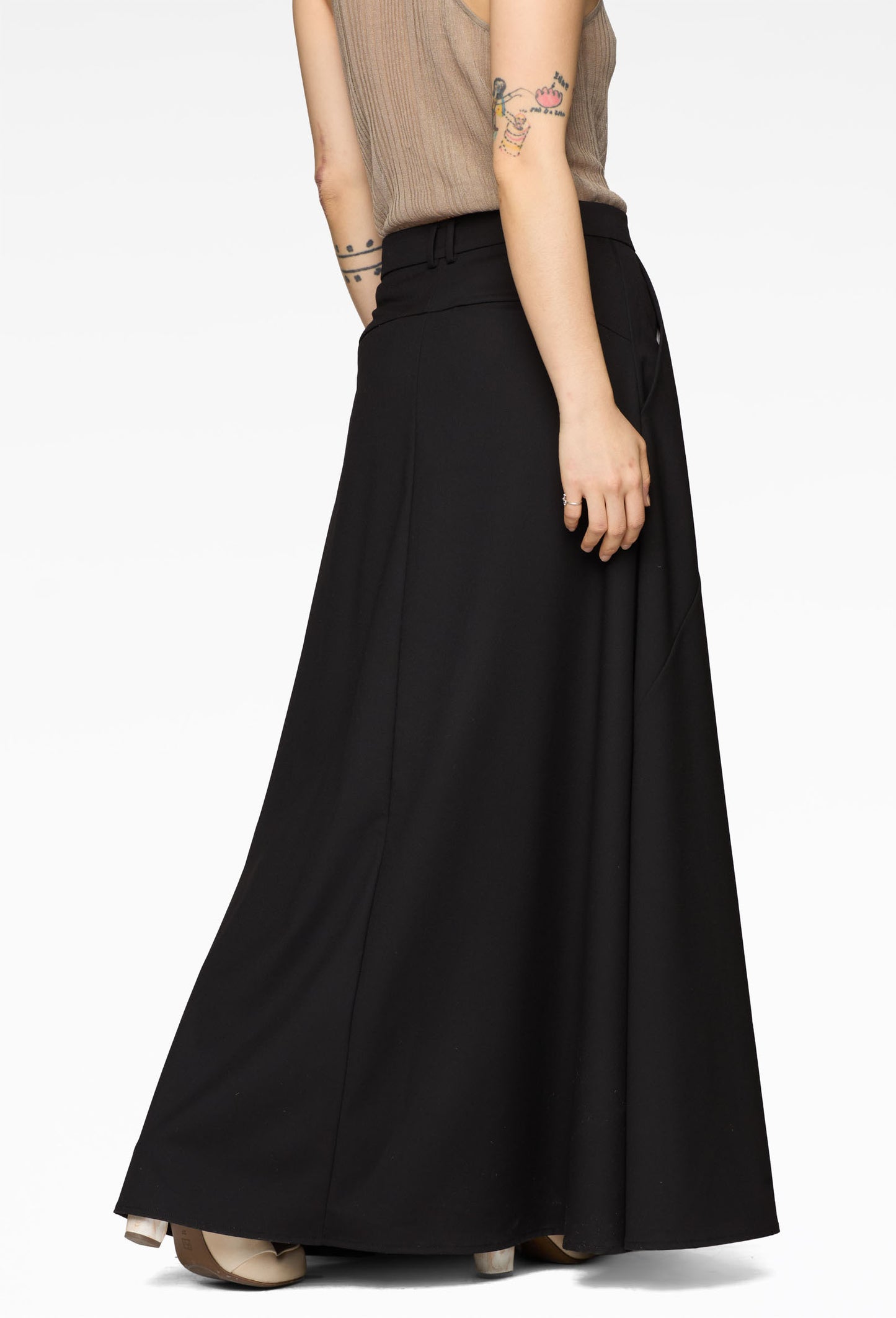 Black Spliced Full Skirt