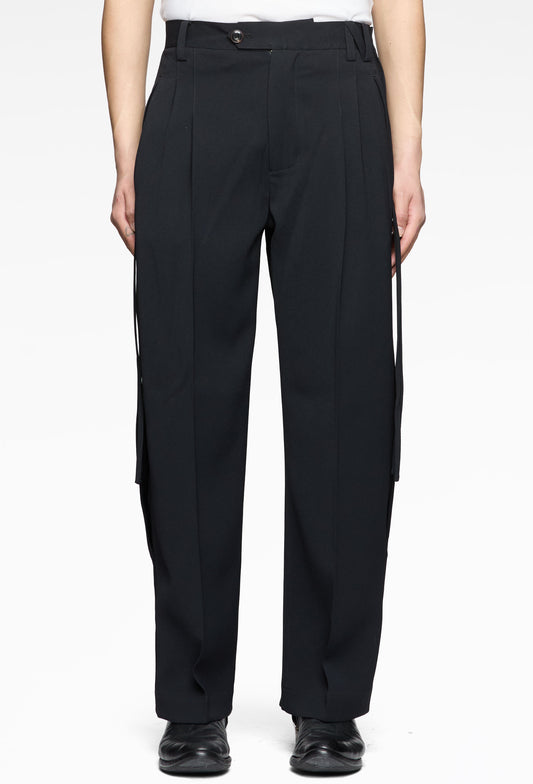 Black Straight Pleats Trousers