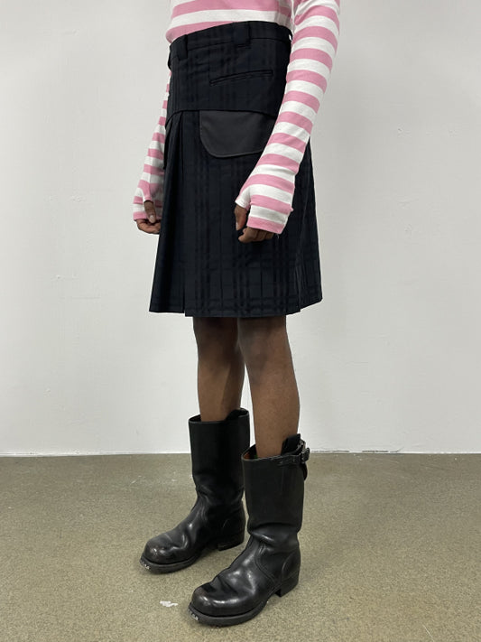 Black Short Apron Skirt