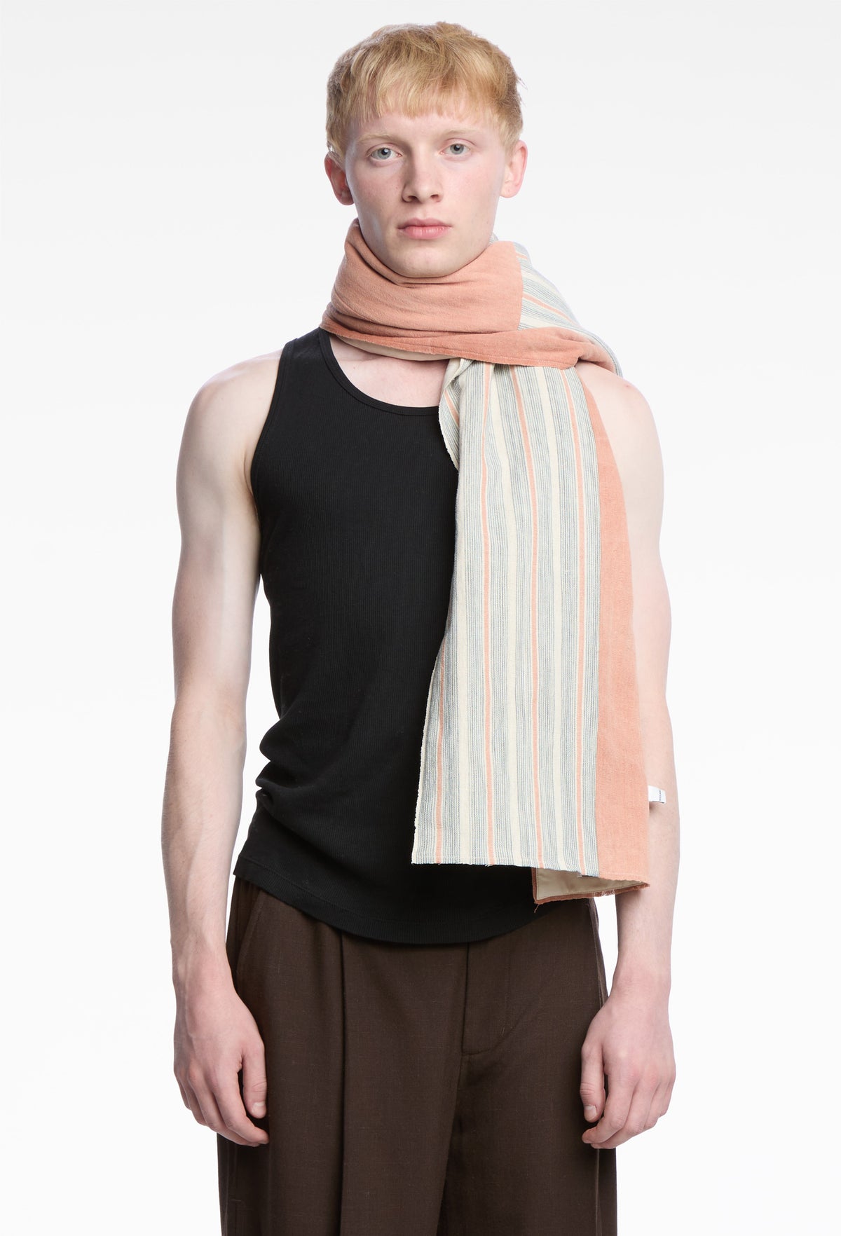 Dong Hand-Woven Scarf