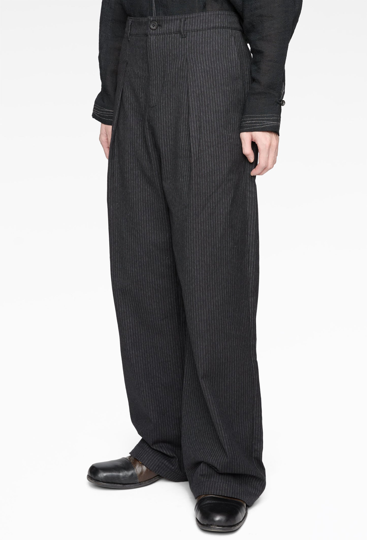 E'triped Pants