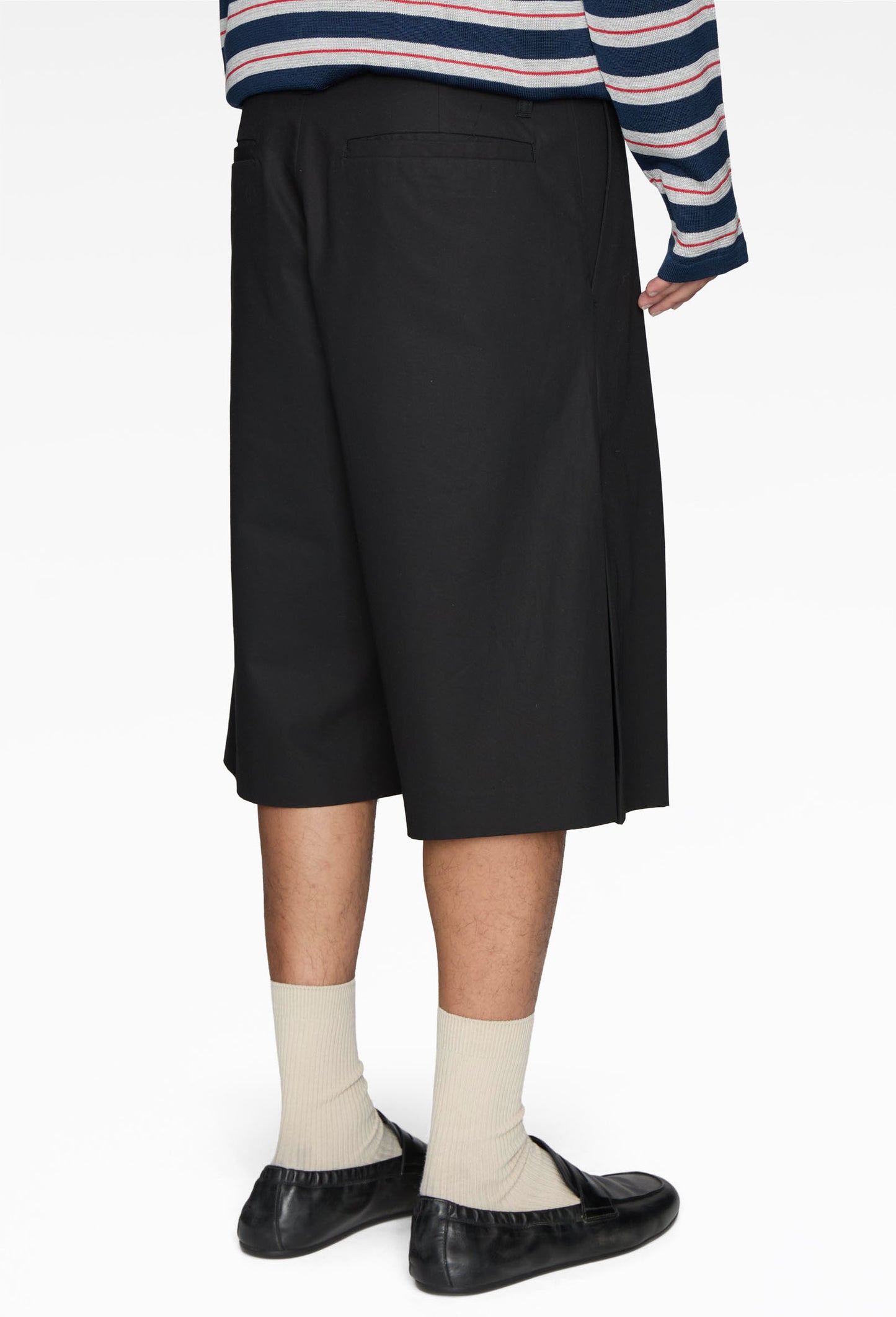 Everett Pleated Shorts in Cotton Poplin