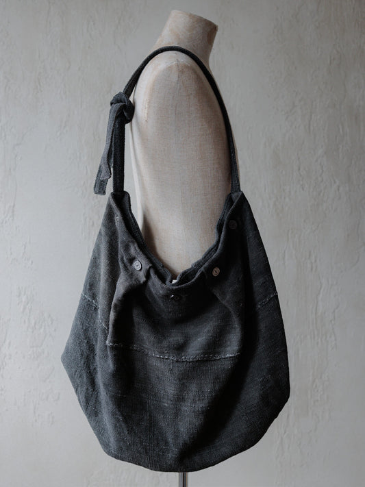 FM - Medium Silk Bag