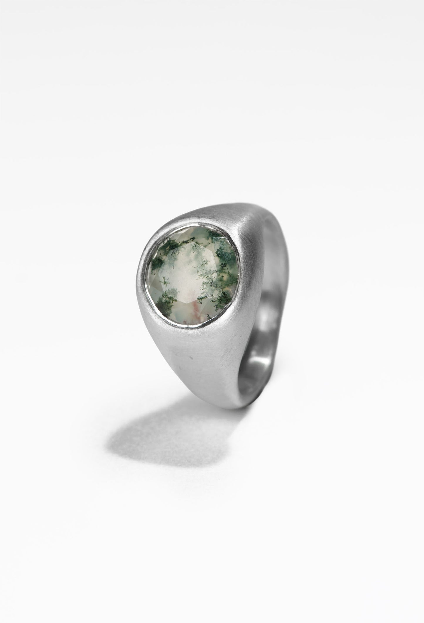 Island Cocktail Ring (Moss Agate)