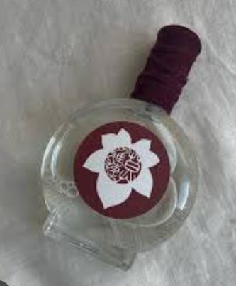 Wu Mei Eau De Parfum